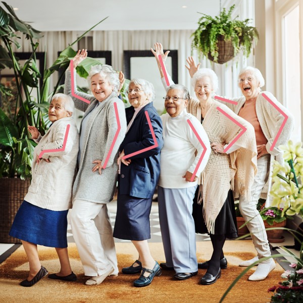 Groupe de femmes dansant